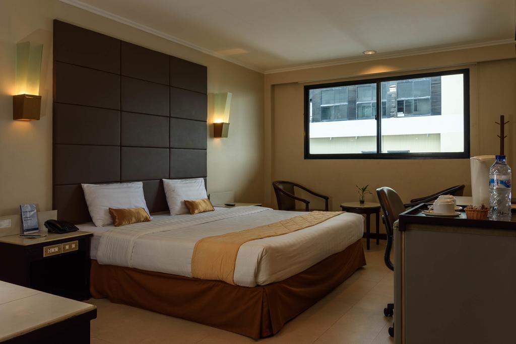 Hotel Gajahmada Pontianak Bilik gambar