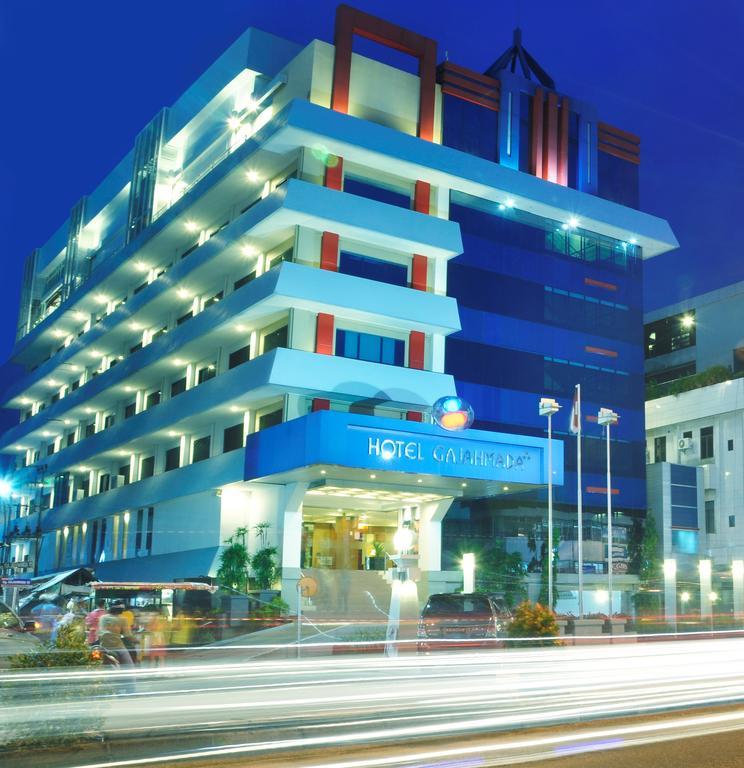 Hotel Gajahmada Pontianak Luaran gambar